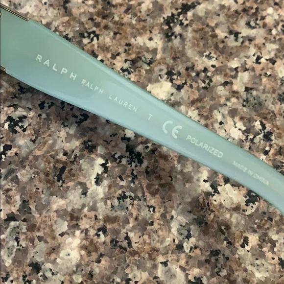 Ralph Lauren Polarized RA5049 - Picture 3 of 5